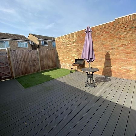 The Bay Apartment Edgware Esterno foto