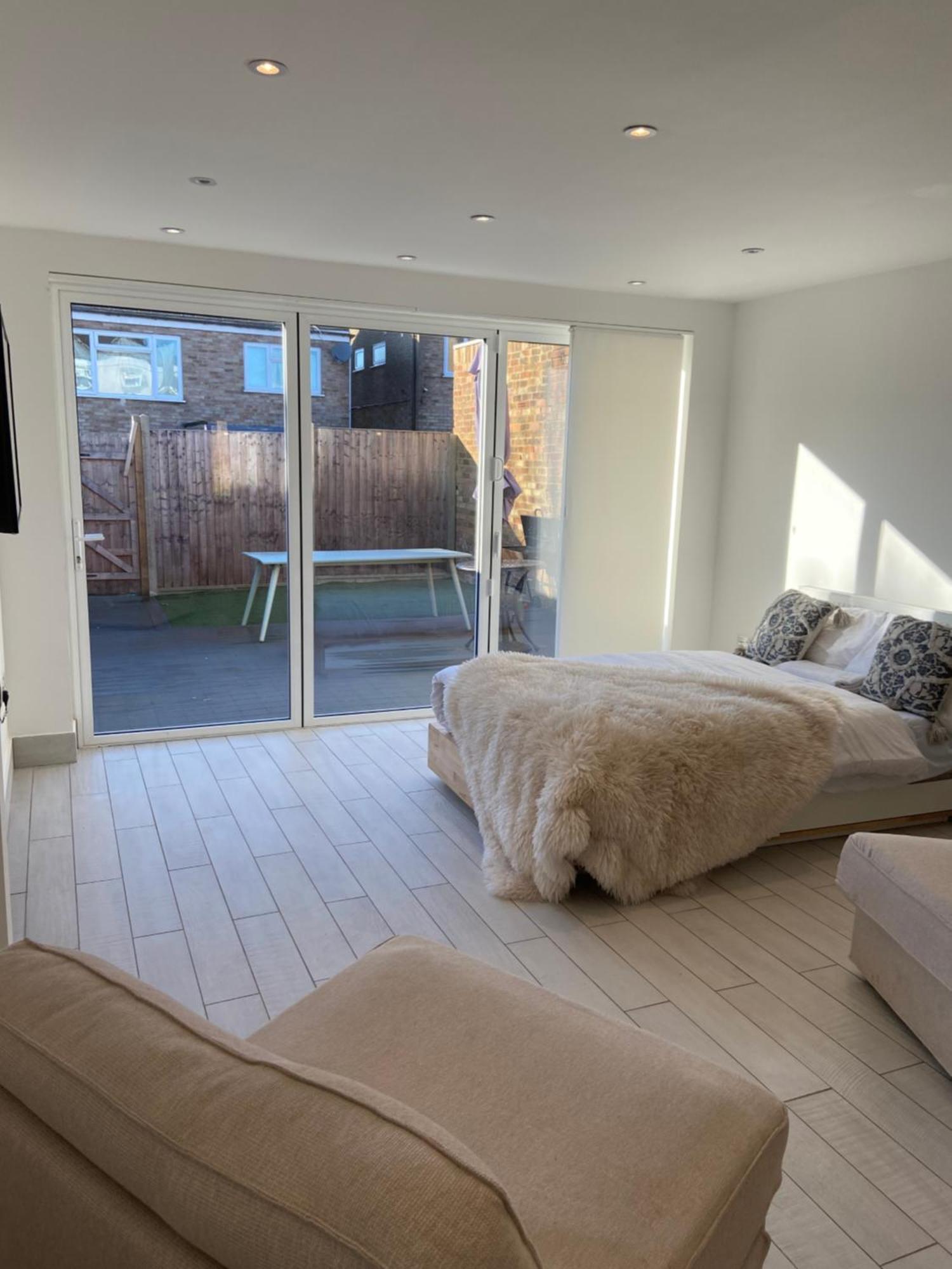The Bay Apartment Edgware Esterno foto